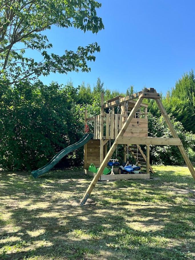 Appartement La Provence Avec Piscine Privative En Campagne à Pernes-les-Fontaines Extérieur photo